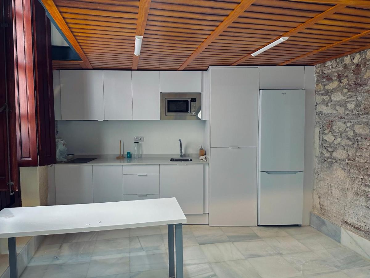Apartamentos Arraez Almería Extérieur photo